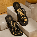 Chinelo Havaianas Top Vini Jr Golden